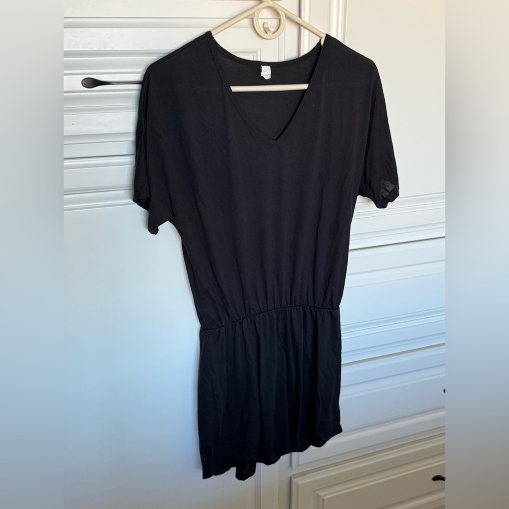 Black V-Neck Short Sleeve Swim Coverup